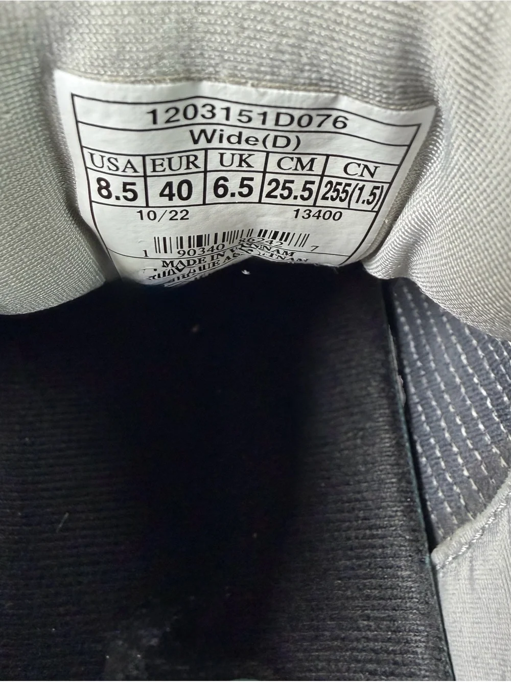 Brooks Ariel 20 Running Shoes Women Size 8.5 Gray Green Comfort Cushion Sneakers